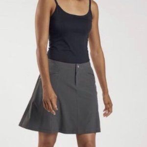 Title Nine swingtastic grey skort